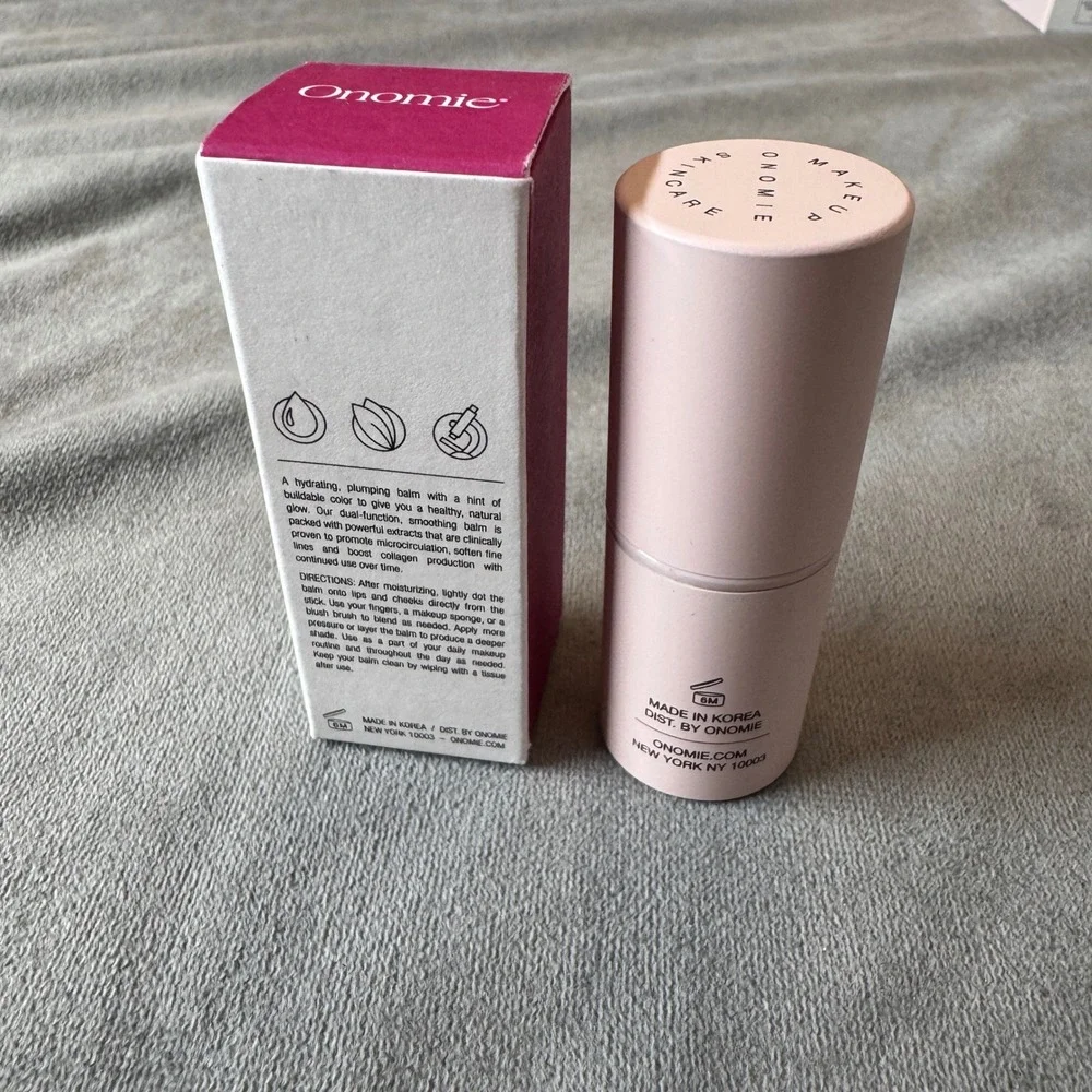 Onomie Boosting Lip + Cheek Stick 8g Cruz Berry Hydrating Glow Minimalist
